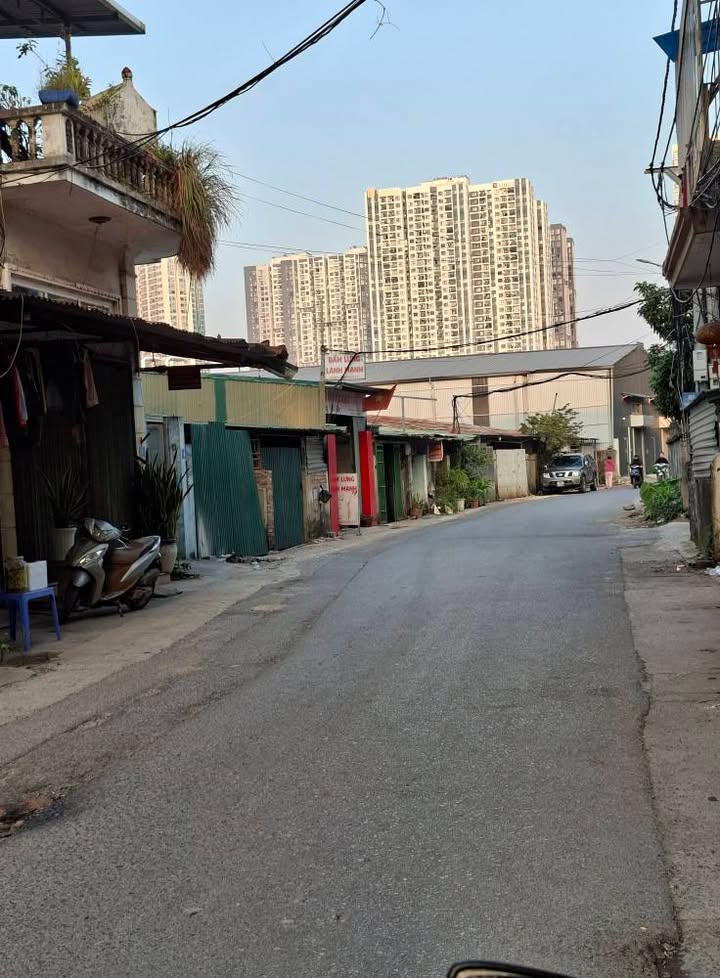 Đất nền lô góc An Khánh 45m² giá 50 tỷ - Vị trí đắc địa, giao thông thuận lợi!