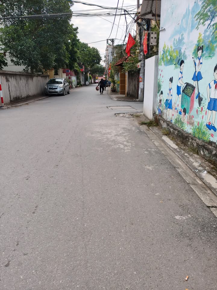 Đất lô góc Dương Xá 80m² giá 70 triệu - Mặt tiền rộng, ô tô tránh nhau!