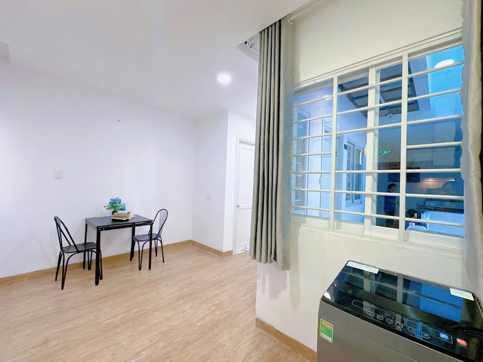 Căn hộ 2 phòng ngủ tại 126 Phan Đăng Lưu, Phú Nhuận - An ninh tuyệt đối, sẵn sàng vào ở!