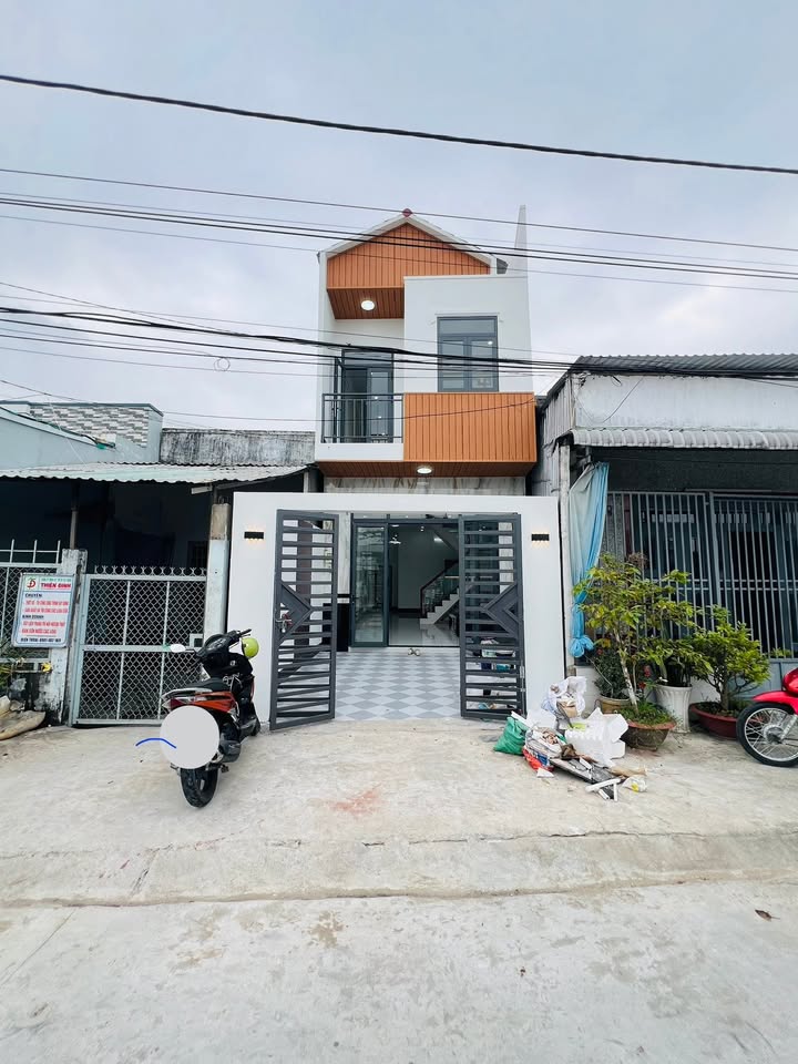 Nhà trệt lầu mặt tiền bờ kè Rạch Cái Sơn 85m² giá 3.949 tỷ - Đầu tư sinh lời ngay!