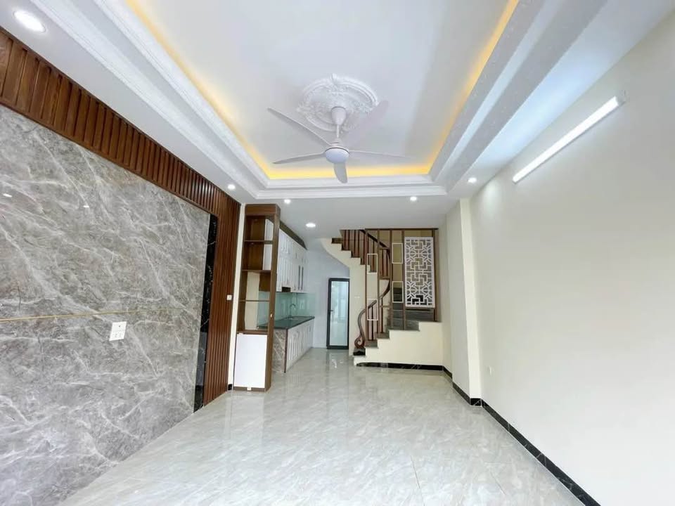 Nhà 6 tầng An Dương Tây Hồ 40m² giá 10.8 tỷ - Thiết kế hiện đại, sẵn sàng giao dịch!