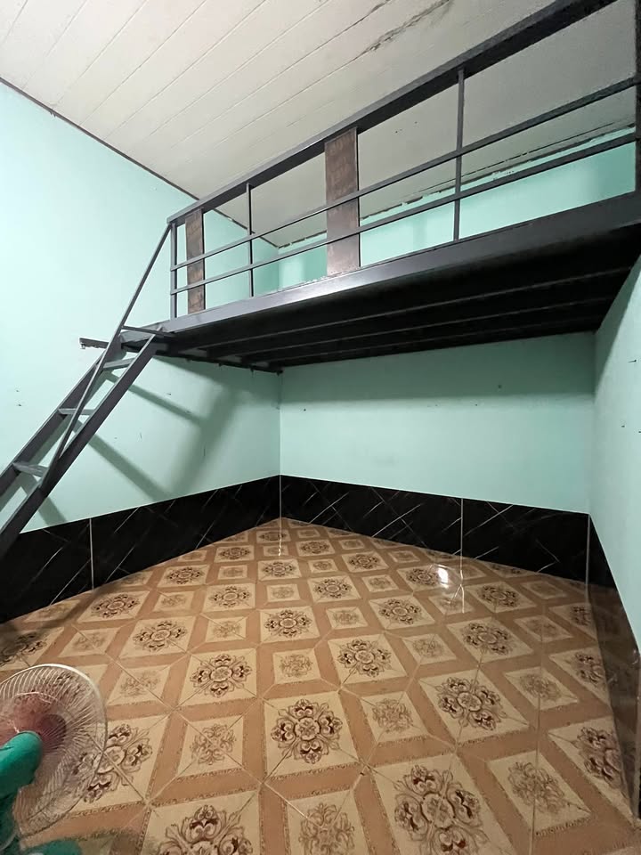 Phòng cho thuê gác lửng tại 07 Mộc Bài 5, Đà Nẵng - Giá chỉ 2.6 triệu/tháng!