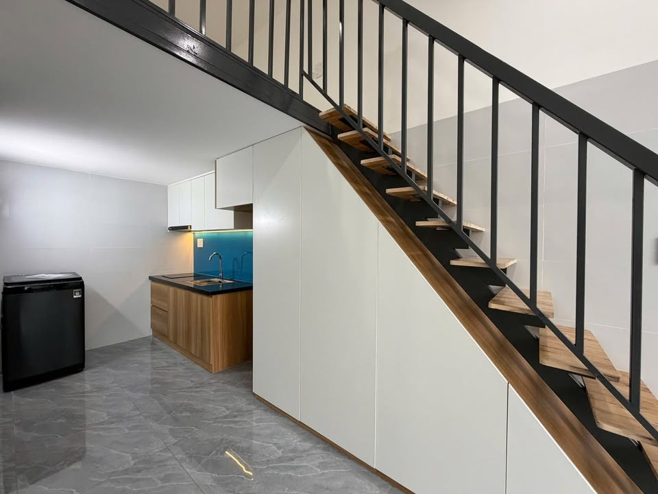 Cho thuê FrontHouse mặt tiền đường Hói Kiểng, Đà Nẵng - Full nội thất, chỉ 5 triệu/tháng!