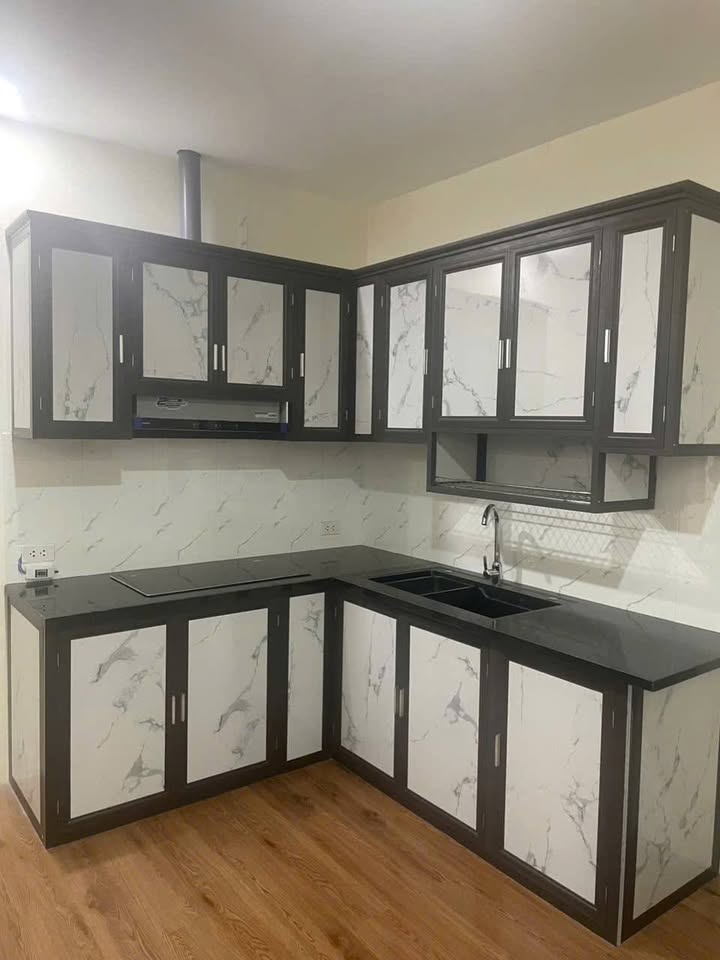 Căn hộ chung cư Quảng Thành 58m² - Chính chủ cho thuê giá tốt, tiện nghi đầy đủ!