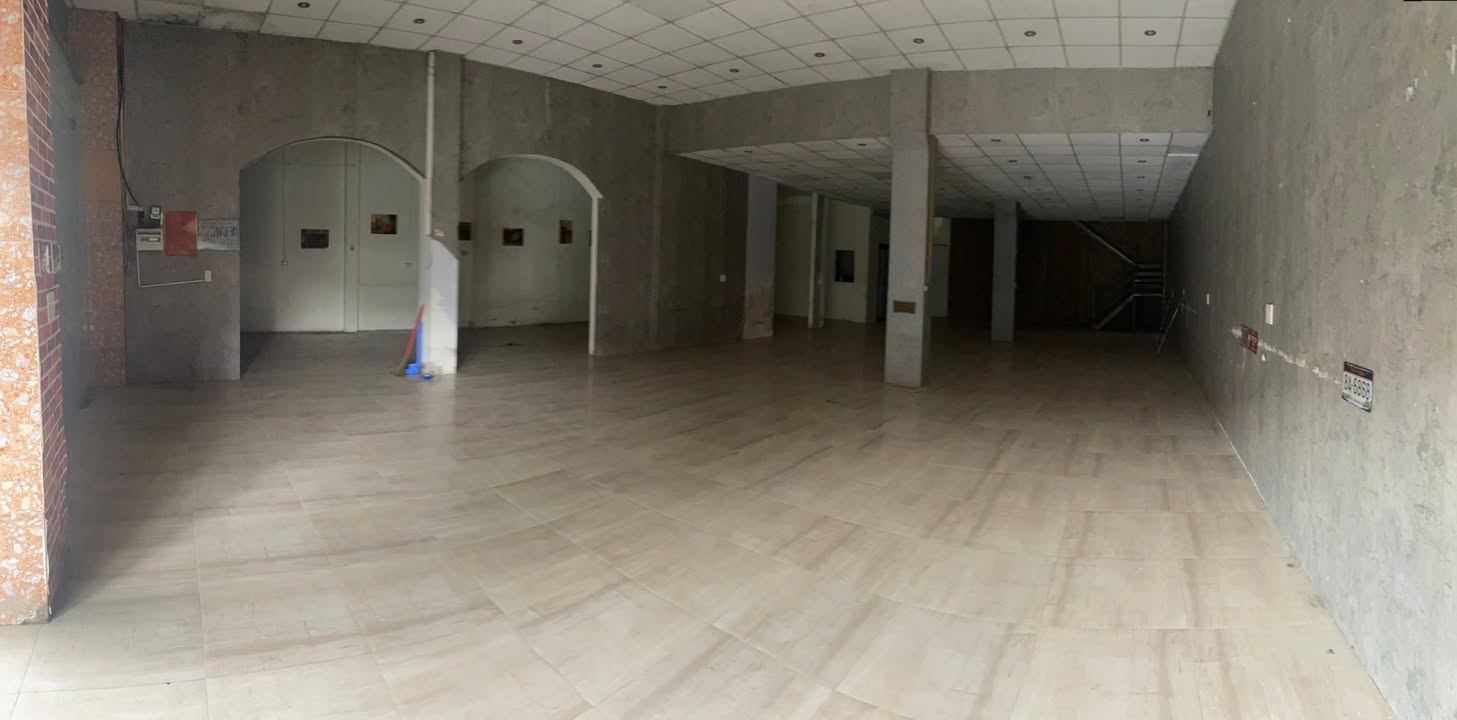 Cho thuê nhà nguyên căn Phường Đông Vệ 300m² - Đường rộng ô tô, phù hợp kinh doanh!