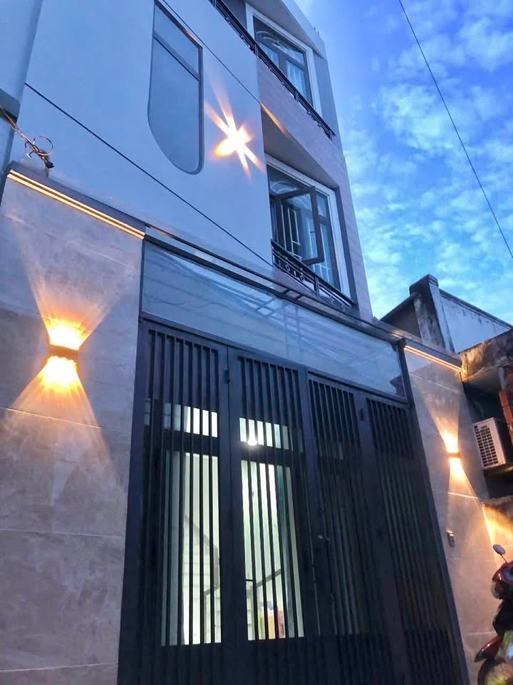 Nhà phố quận 2 56m² giá 6.7 tỷ - Sổ hồng riêng, hướng Đông