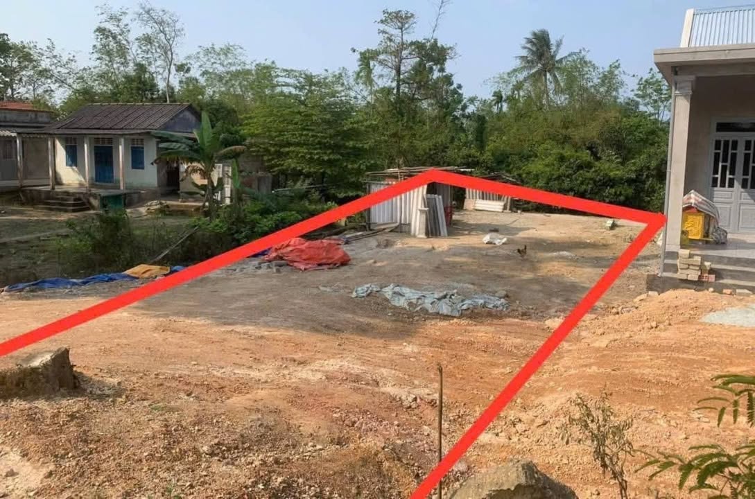 Đất nền Quảng Vinh 125m² giá 300 triệu - Sổ đỏ chính chủ, sang tên nhanh chóng!