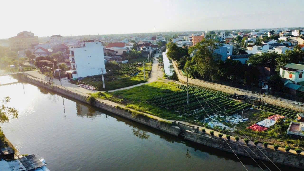 Đất nền Vỹ Dạ, Huế 103m² giá 2.9 tỷ - Trung tâm tiện ích sầm uất!