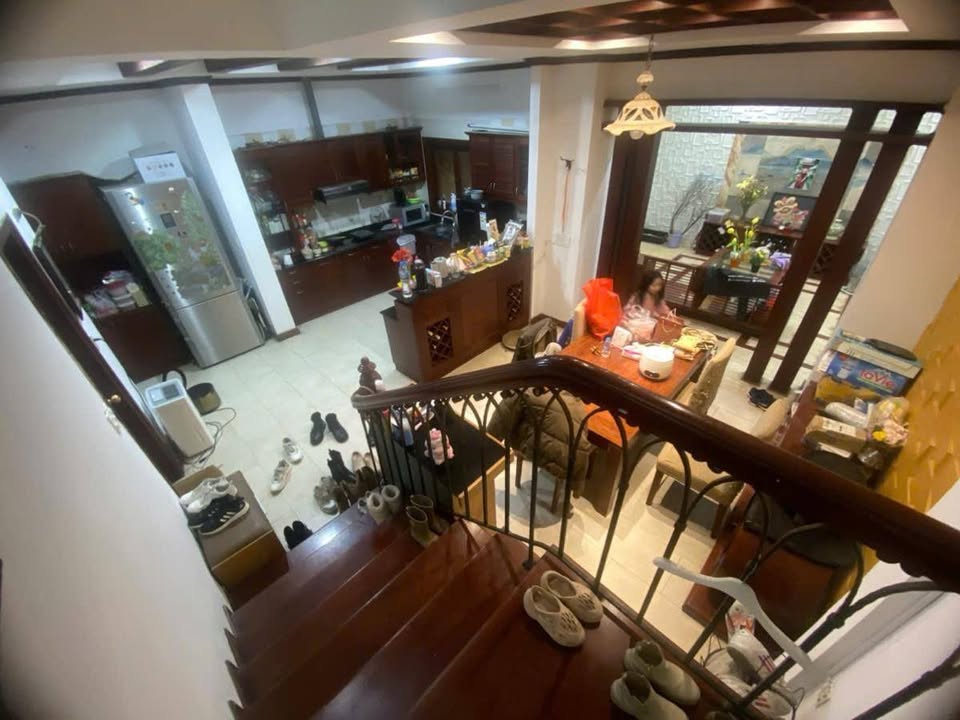 Nhà mặt phố Nguyễn Thái Học, Ba Đình 115m² giá 30 tỷ - Đầu tư sinh lời ngay!