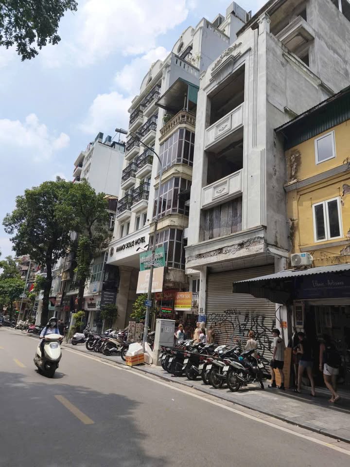 Nhà mặt phố Tây Sơn – Đống Đa 98m² giá 50 tỷ - Kinh doanh sầm uất, đầu tư hoàn hảo!