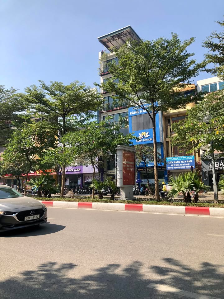 Nhà mặt phố Chùa Hà, Cầu Giấy 46.2m² chỉ 21 tỷ - Đầu tư sinh lời bền vững!