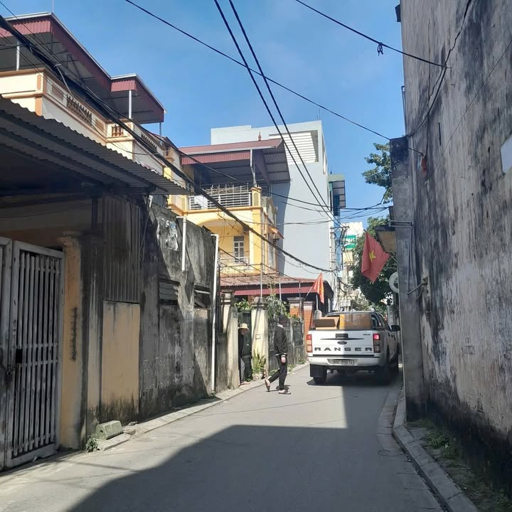 Đất nền Kim Sơn Gia Lâm 40m² giá 16 tỷ - Chủ nhiệt bán giảm mạnh 400 triệu!