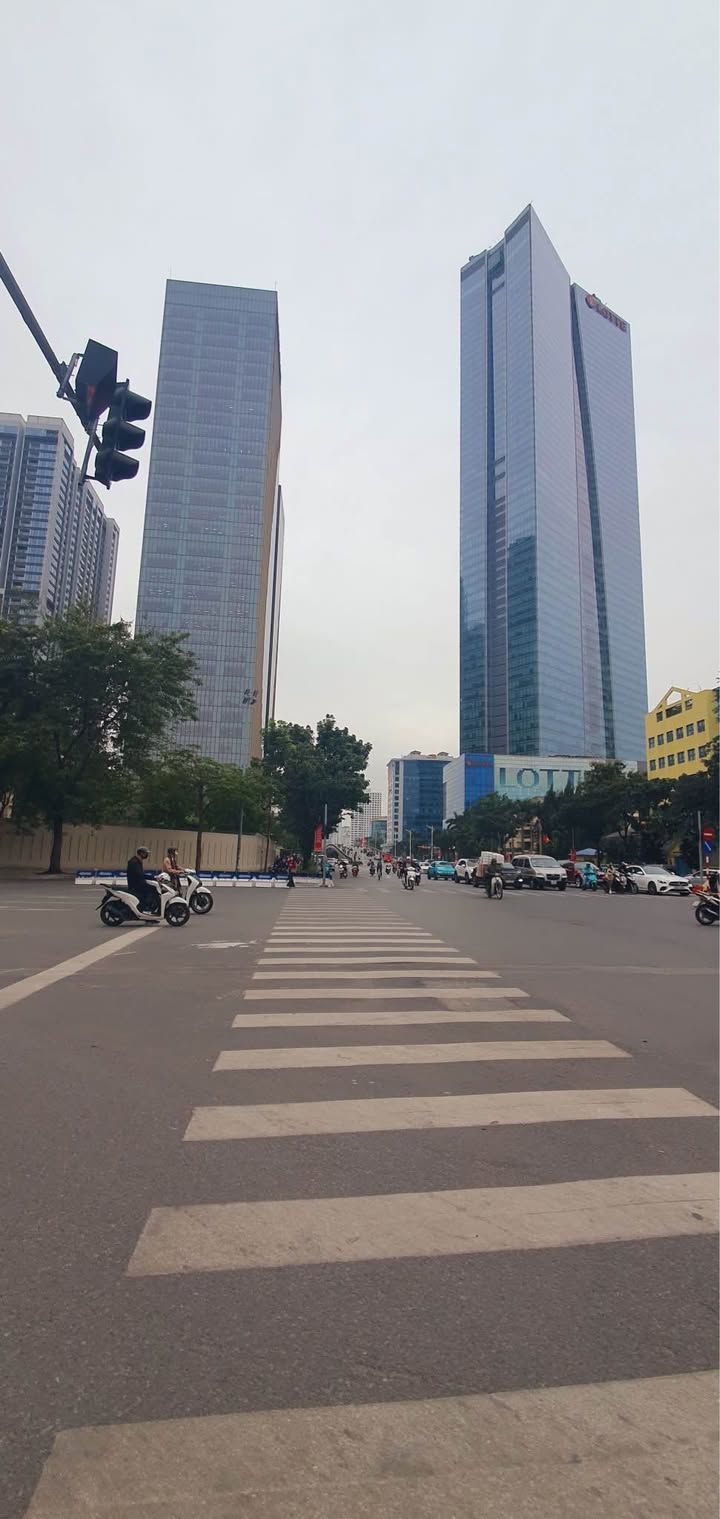 FrontHouse Liễu Giai – Ba Đình 96m² giá 135 tỷ - Vị trí kim cương lô góc 3 mặt thoáng!