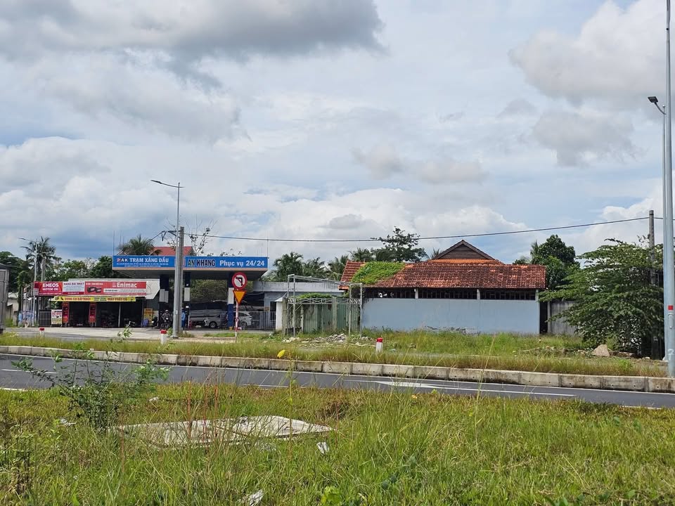 Cho thuê mặt bằng trạm dừng chân đường Võ Nguyên Giáp 840m² - Thích hợp kinh doanh ngay!