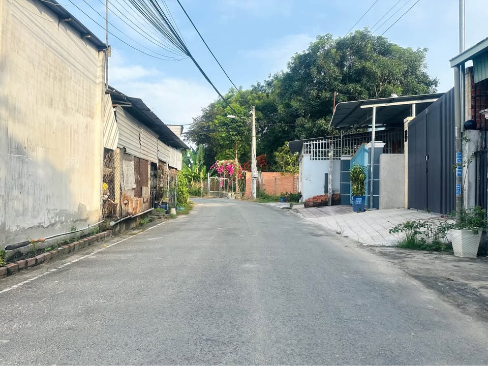 Đất mặt tiền đường DX94 Hiệp An 109m² giá 2.05 tỷ - Đầu tư sinh lời ngay!