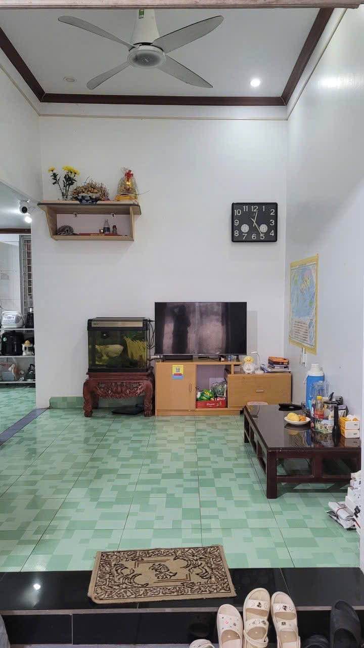 Nhà cấp 4 tại Quang Đàm, Sở Dầu, 46,5m² giá 1,85 tỷ - Sẵn sàng vào ở!