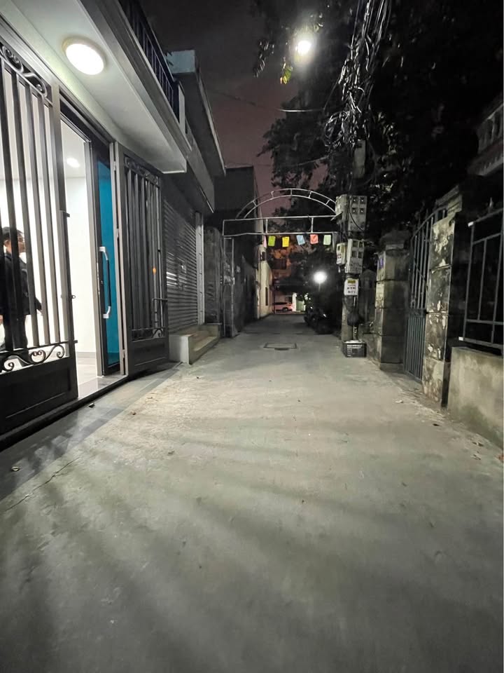 Nhà 3 tầng độc lập phố Phương Lưu - Hải An 50m² giá 4.3 tỷ - Đầu tư sinh lời hiệu quả!