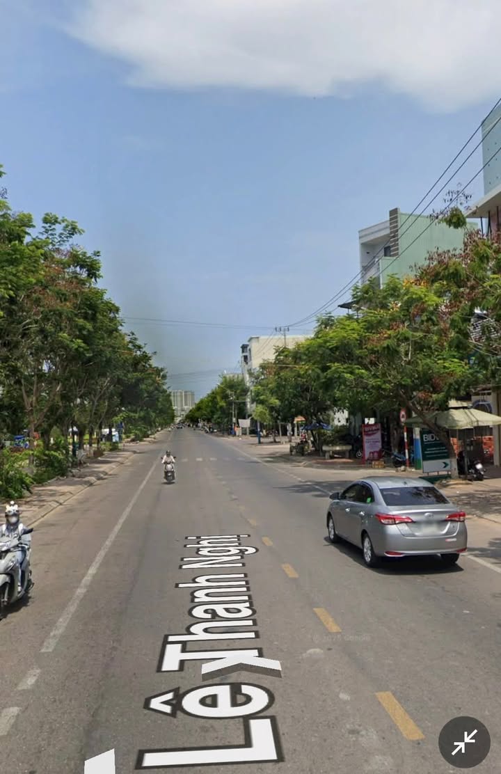 Nhà 3 tầng mặt tiền Lê Thanh Nghị 68m² giá 5.3 tỷ - Vị trí kinh doanh đắc địa!