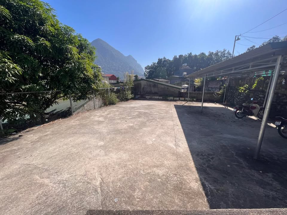 Đất nền 2 mặt tiền Nguyễn Trãi, Hà Giang 108m² giá 1.7 tỷ - Cơ hội đầu tư tuyệt vời!