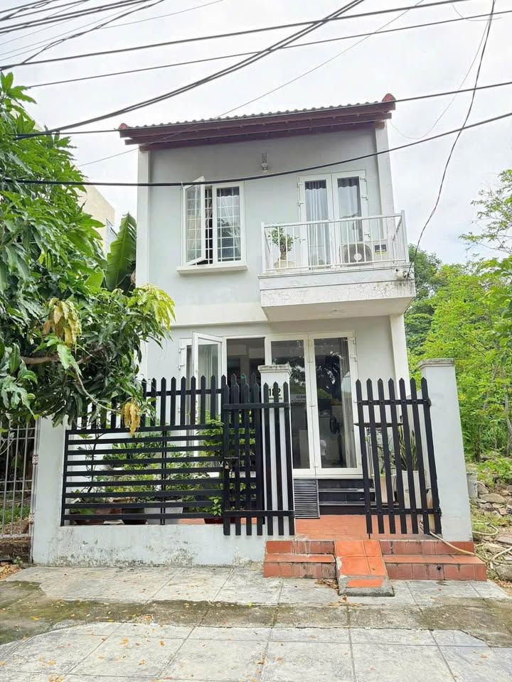 Cho thuê nhà mặt tiền đường Phong Châu, Nha Trang 150m² - Kinh doanh thuận lợi!