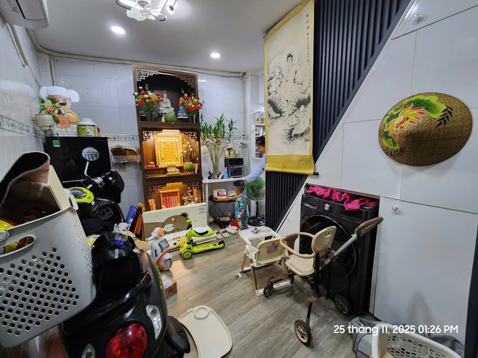 Nhà riêng 330 đường Âu Dương Lân, Quận 8, 16m² giá 1.85 tỷ - Chính chủ bán gấp!