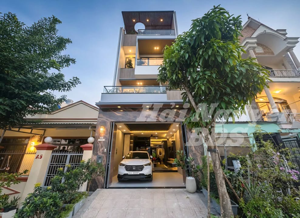 Nhà phố KDC Phú Mỹ, Quận 7, 90m² giá 17.9 tỷ - Full nội thất hiện đại!