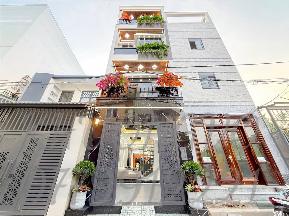 Nhà riêng đường Huỳnh Tấn Phát, Nhà Bè 68m² giá 6.99 tỷ - An ninh, yên tĩnh!