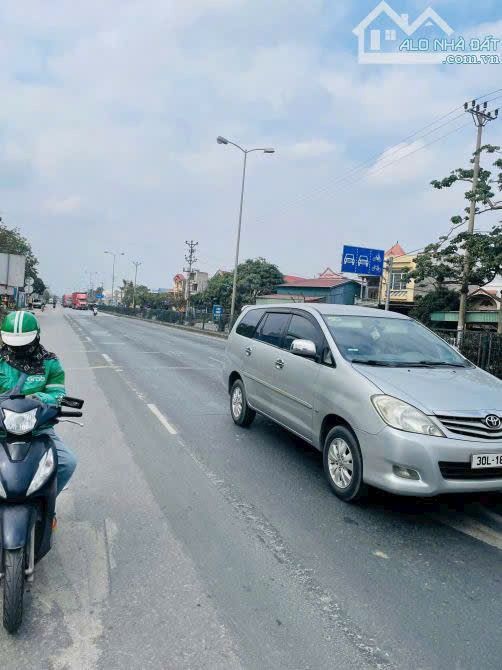 Đất mặt Quốc lộ 5 mới Nam Sơn 250m² giá 14.25 tỷ - Lô góc cực đẹp!