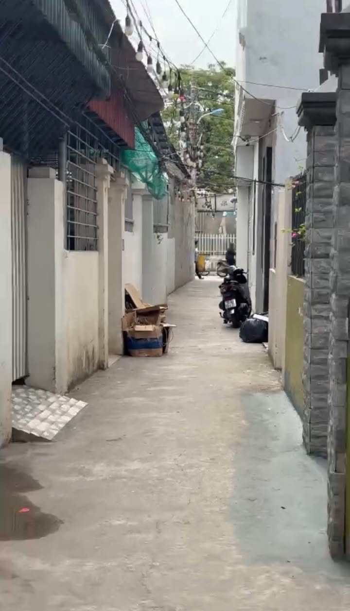 Bán đất tặng nhà 2.5 tầng mặt ngõ Lực Hành, Hải An - Giá 2.35 tỷ - Đầu tư sinh lời!