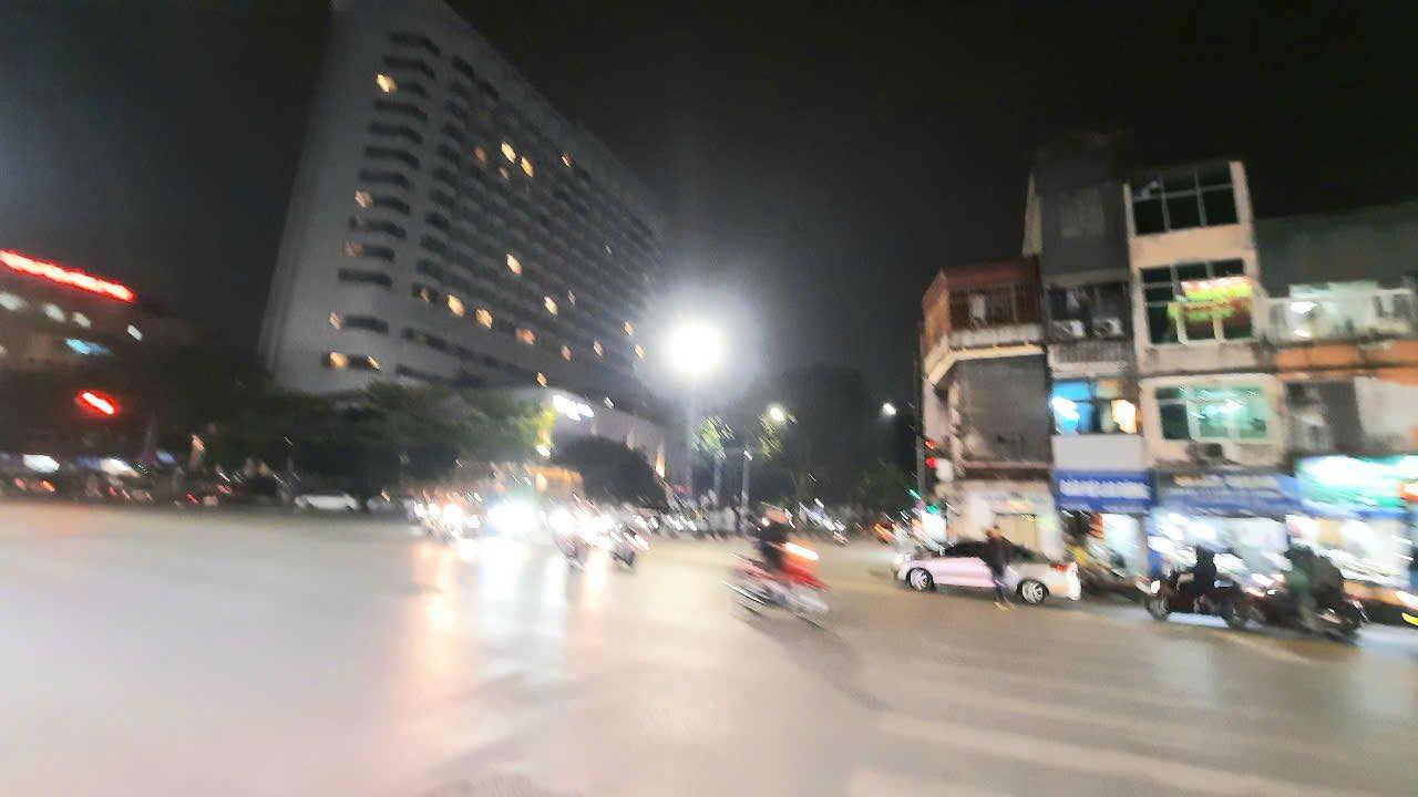 Nhà mặt phố Lê Duẩn, quận Hai Bà Trưng 23m² giá 6.72 tỷ - Kinh doanh đỉnh cao!