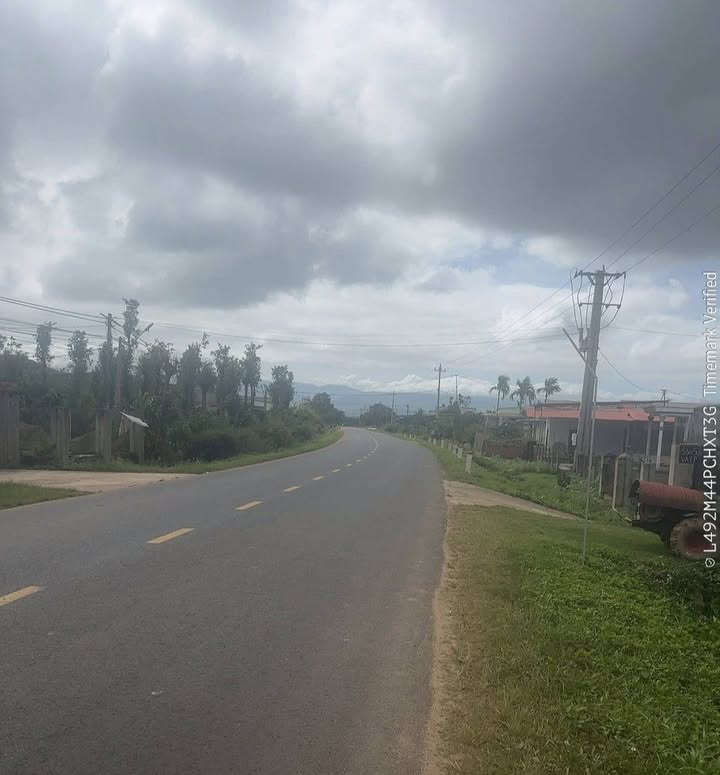 Đất nền Tỉnh lộ 9, Đắk Lắk - Diện tích 1800m², Giá chỉ 250 triệu - Cơ hội đầu tư hấp dẫn!