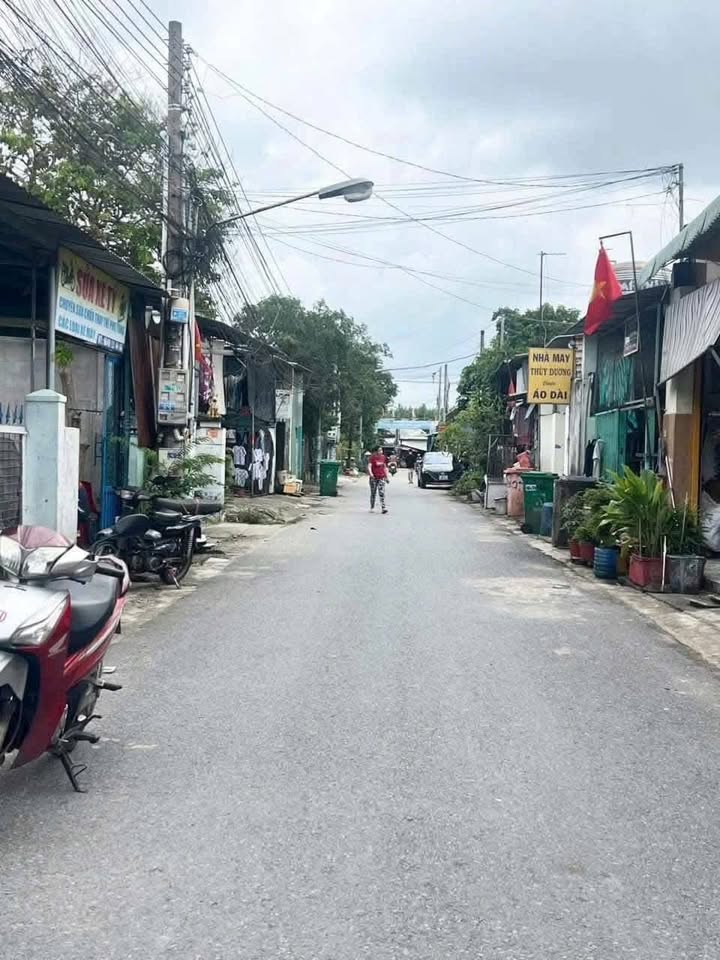 Đất nền Khánh Bình 33, Tân Uyên 144m² giá 2.98 tỷ - Mặt tiền kinh doanh lý tưởng!