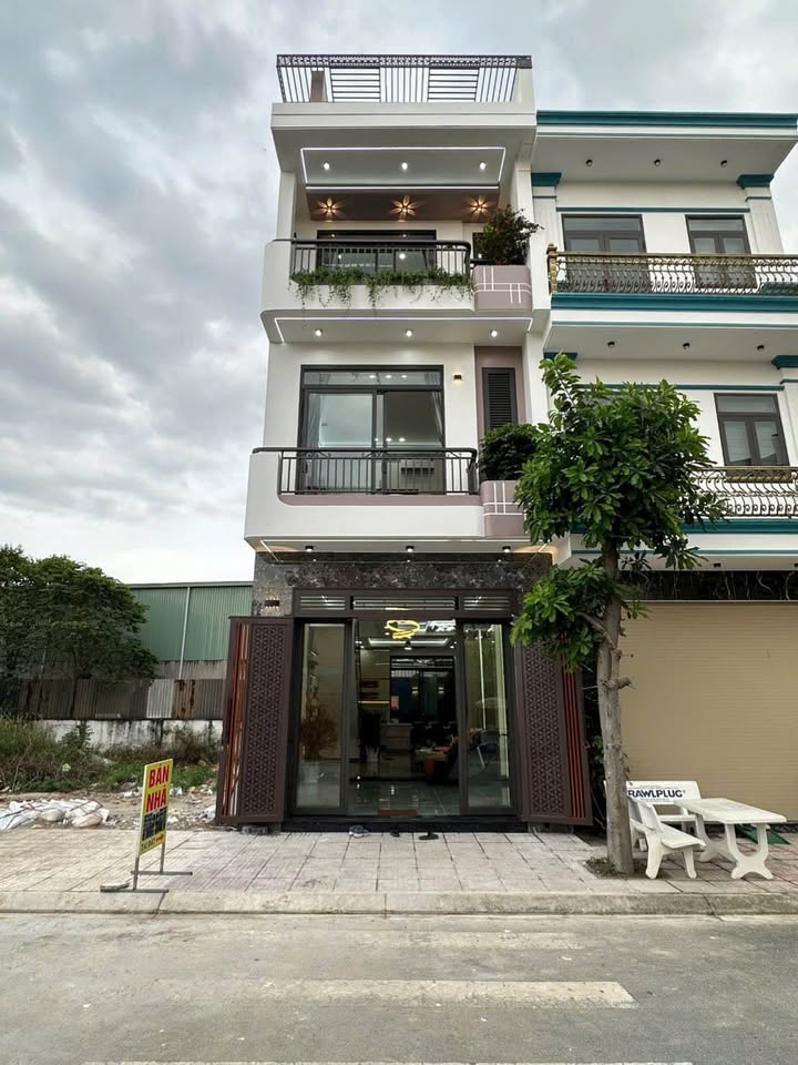 Nhà phố An Phú, Bình Dương 67m² giá 4.95 tỷ - Tặng full nội thất sang trọng!