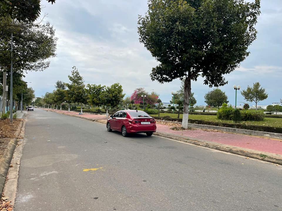 Đất mặt tiền Công viên Nguyễn Gia Tú, Phú Thuỷ 280m² giá 9 tỷ - Sổ đỏ chính chủ!