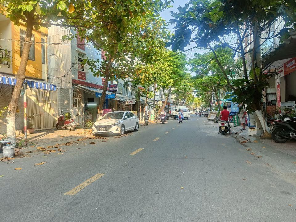 Nhà lô góc mặt tiền Mai Am quận Hải Châu 40m² giá 8 tỷ - Đầu tư sinh lời ngay!