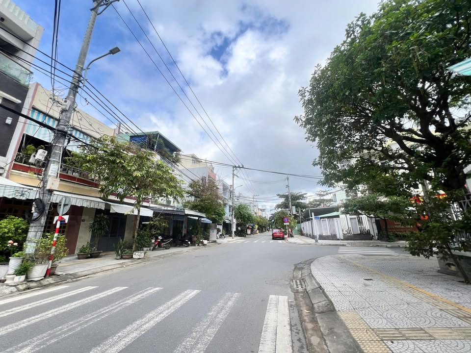 FrontHouse Đà Nẵng 154m² giá thỏa thuận - Mặt tiền sát biển, cơ hội hiếm có!