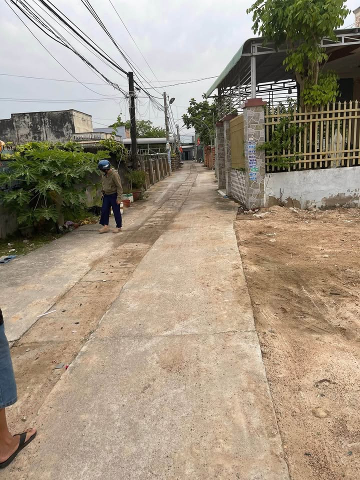 Đất nền Phước Bình, Long Hải 150m² giá 1.8 tỷ - Gần biển, sổ đỏ chính chủ!