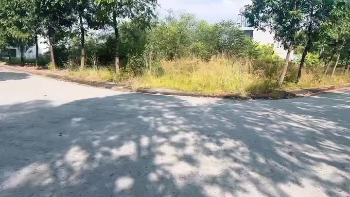 Đất nền góc 287.5m² đường N9-D13 Bến Cát giá chỉ 3.9 tỷ - Cơ hội đầu tư tuyệt vời!