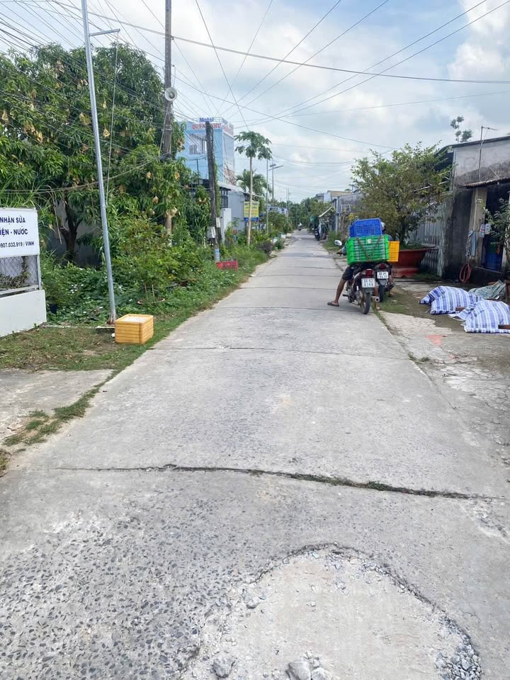 Nhà cấp 4 đường Văn Tấn Bảy, phường 6, Cao Lãnh 150m² giá 1.55 tỷ - Gần sông mát mẻ!