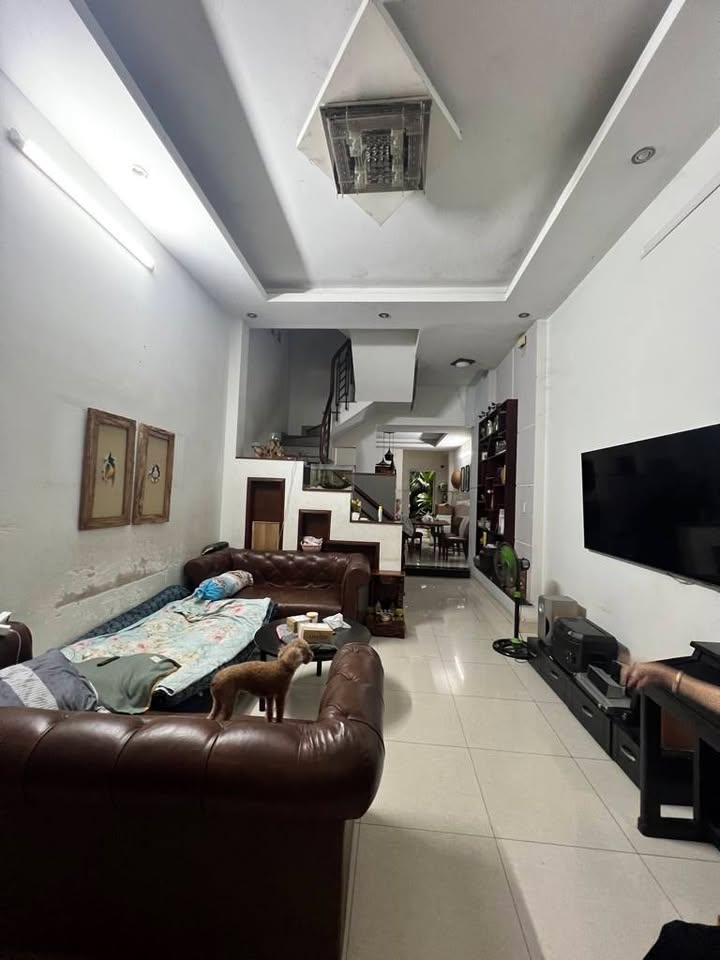 Nhà mặt tiền Bình Trưng Tây, Quận 2, 95m² giá 13 tỷ - Sẵn sàng ở ngay!