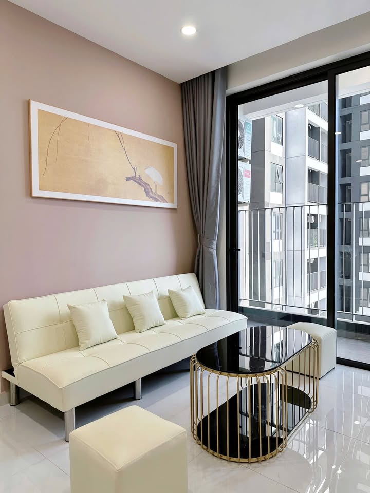 Căn hộ The Emerald Golf View 2PN giá 9 triệu - View đẹp, dọn vào ở ngay!