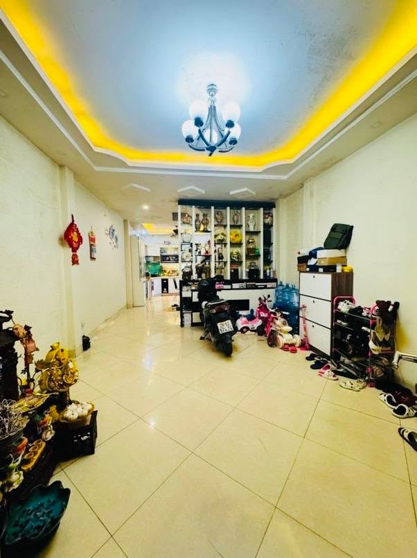 Nhà mặt phố Trường Chinh, Thanh Xuân 58m² giá 14 tỷ - Vị trí đắc địa gần Đại học Y Hà Nội!