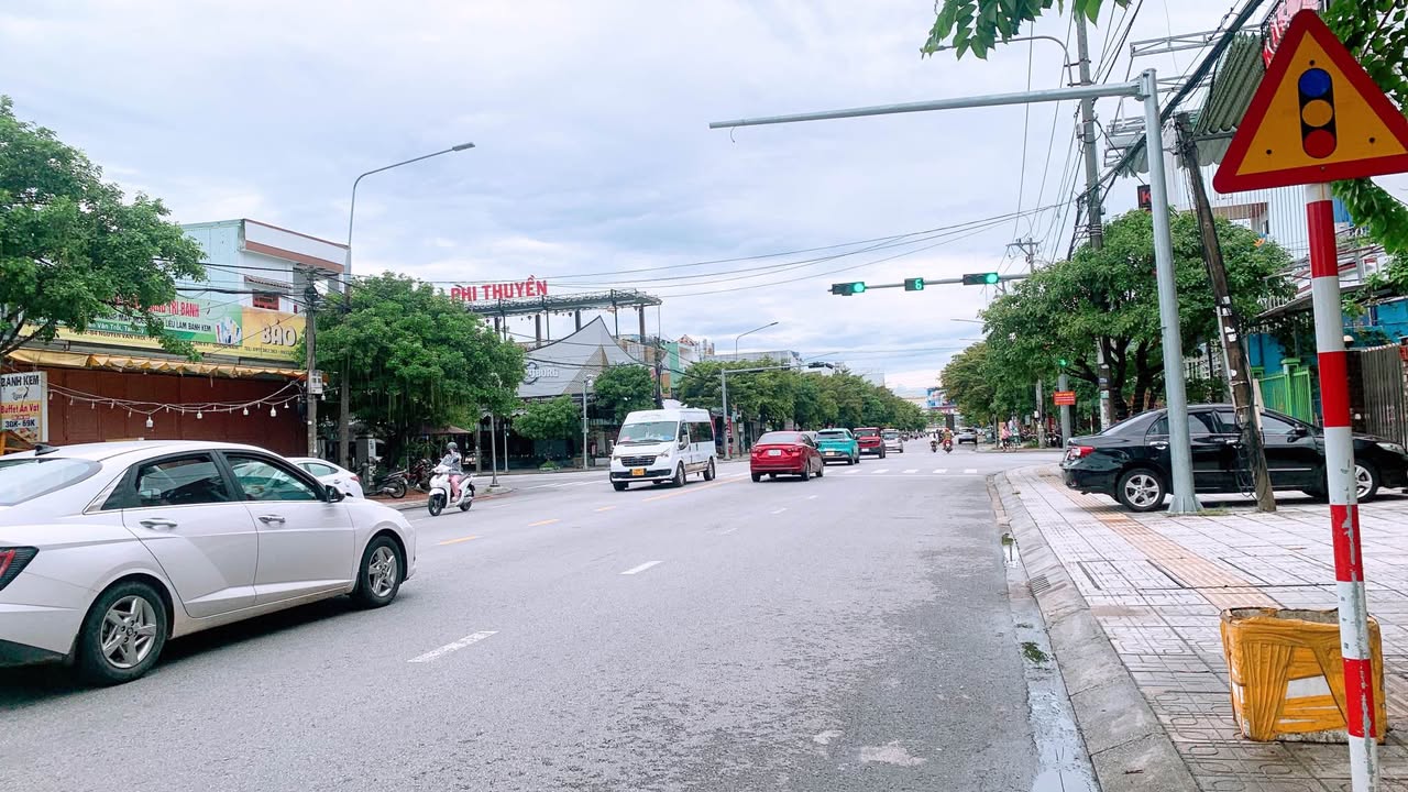 Đất nền khu biệt thự ADB Tân Thạnh, Tam Kỳ 150m² giá 2 tỷ - Hướng Tây Nam phù hợp phong thủy!