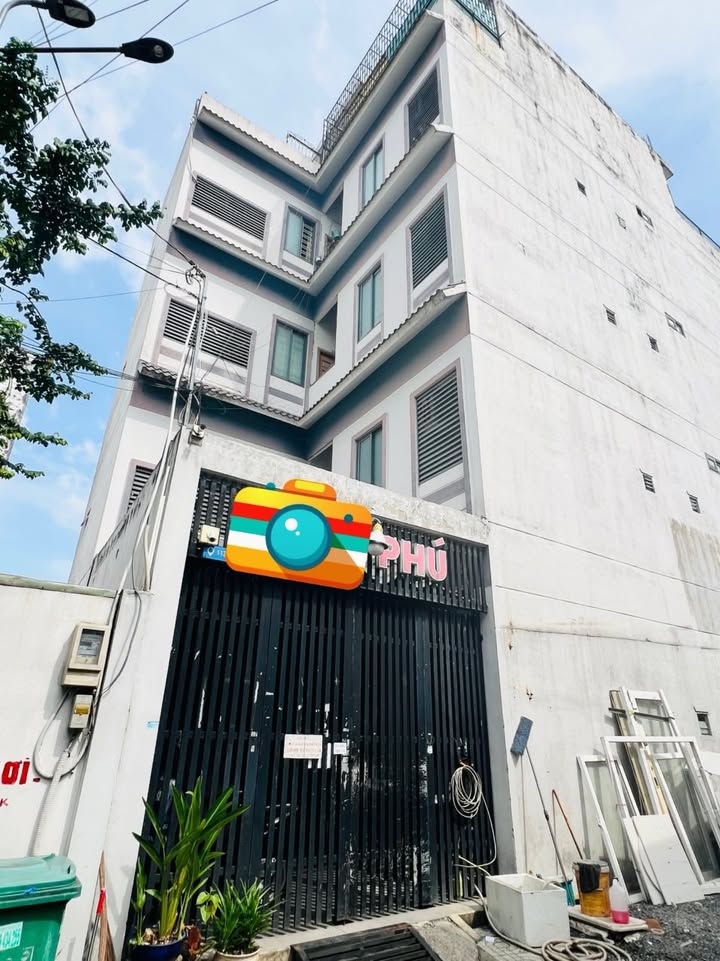 Chính chủ bán CHDV 5 tầng Lê Văn Chí, Thủ Đức 185m² giá 21 tỷ - Dòng tiền ổn định 120 triệu/tháng!