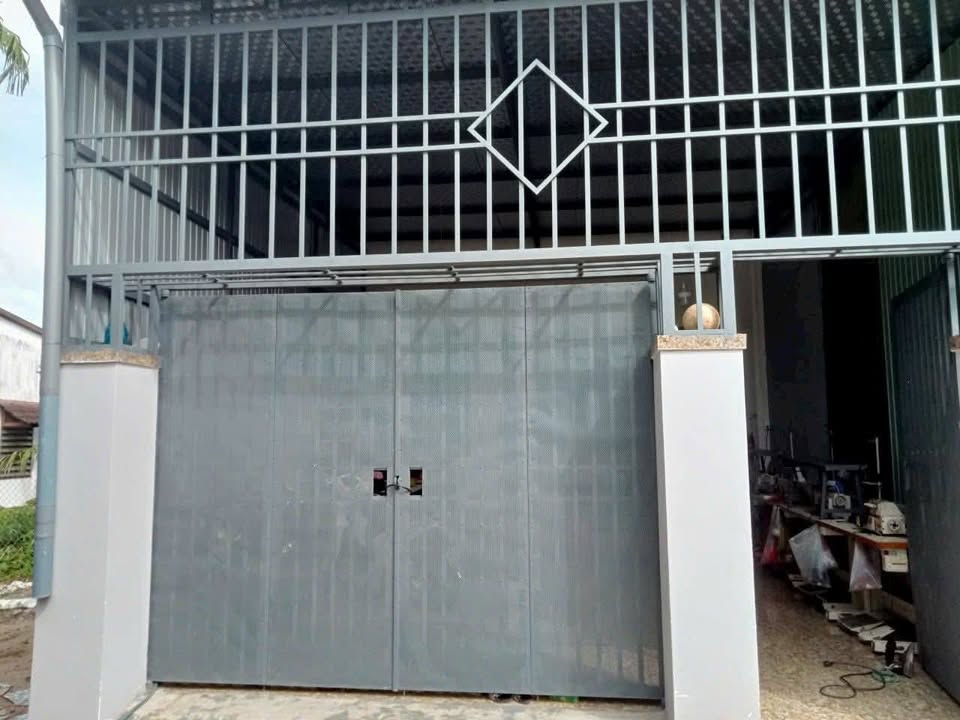 Nhà cấp 4 hẻm Ngô Chí Quốc - Tân Hòa, Buôn Ma Thuột 148.5m² giá 2.65 tỷ - Sẵn sàng dọn vào ở!