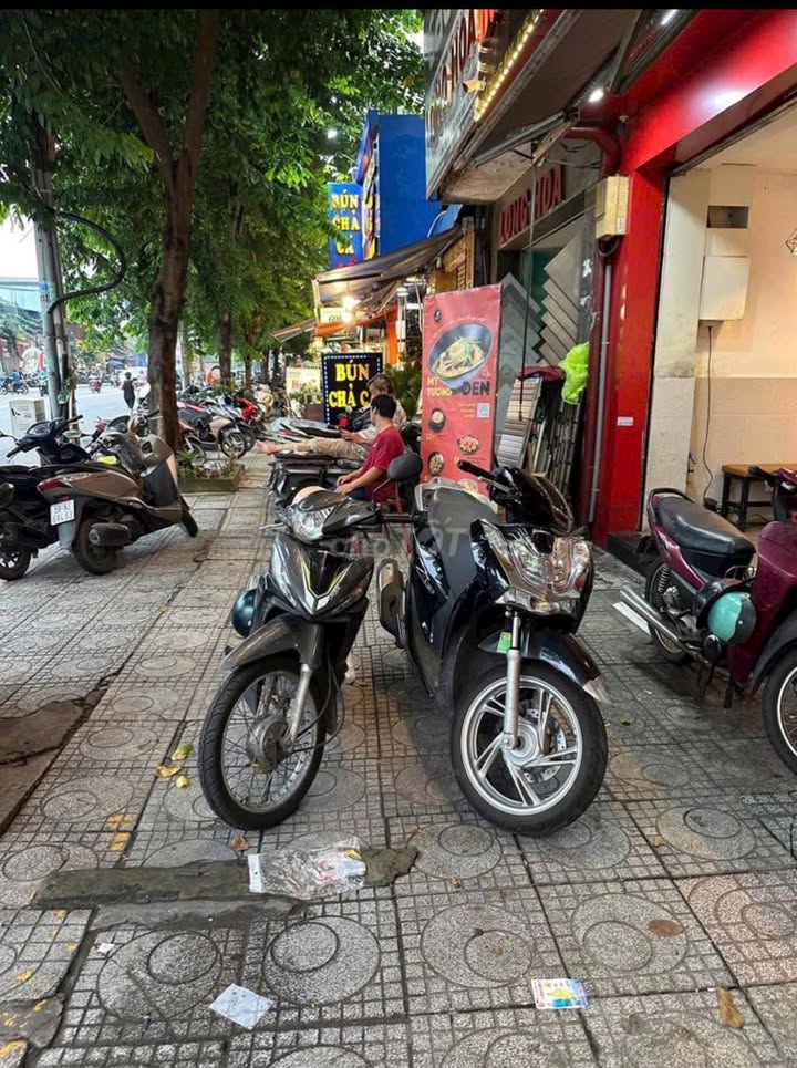 Nhà mặt tiền Đồng Nai, Quận 10, 100m² - Kinh doanh tự do, sửa chữa thoải mái!