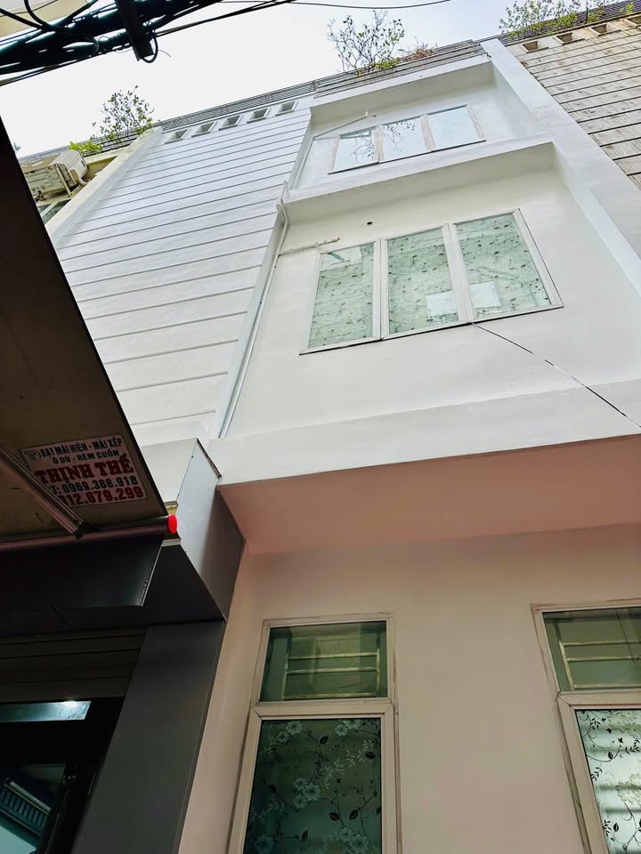 Nhà 4 tầng ngõ 170 Thiên Lôi, Hải Phòng 40m² giá 2.88 tỷ - Dân trí cao, chính chủ!