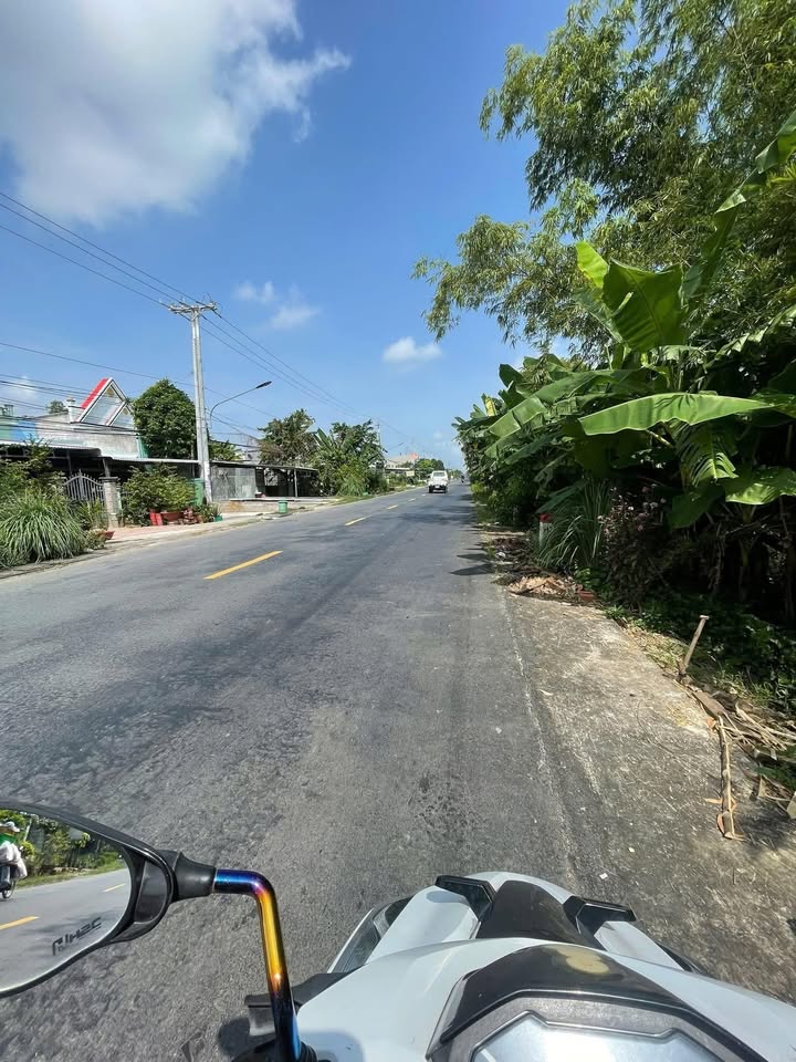 Đất nền mặt tiền ĐT843, xã Tân Phú, giá 700 triệu - Cơ hội đầu tư sinh lời!