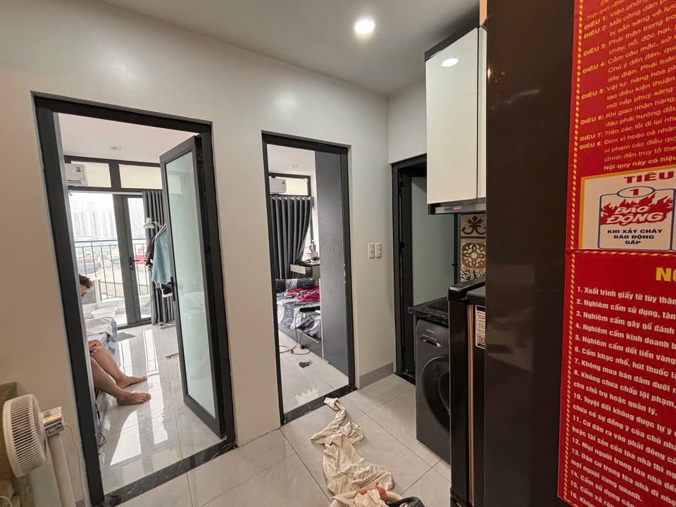 Căn hộ 2 phòng ngủ 1 phòng tắm tại Tây Hồ - Ban công thoáng mát, giá thỏa thuận!