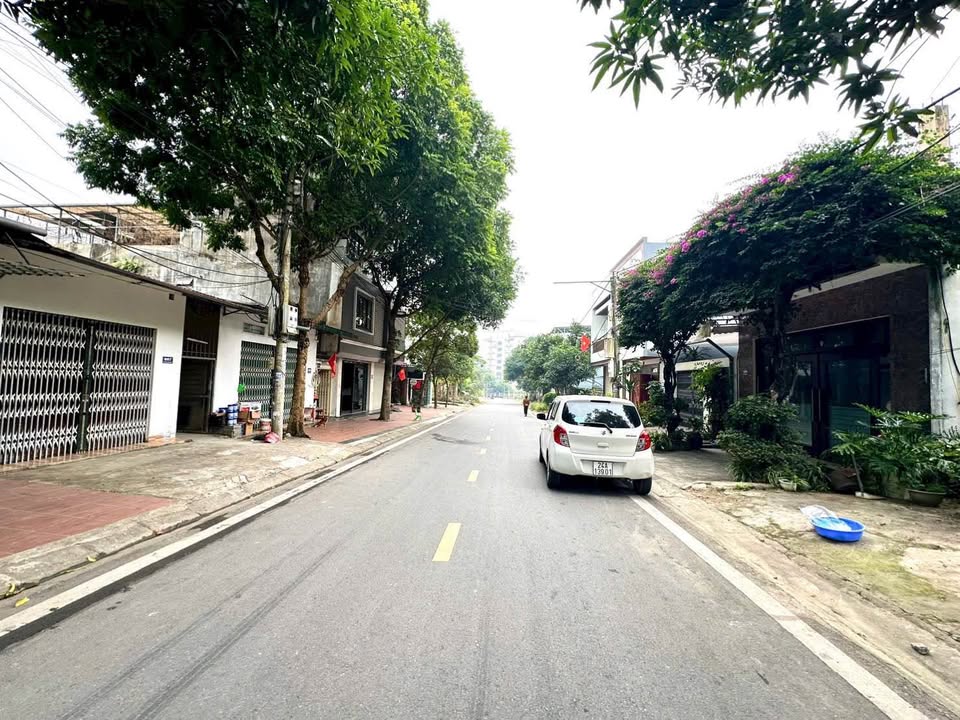 Đất nền Cam Đường Lào Cai 100m² giá thỏa thuận - Dân cư văn minh, sống an lành!